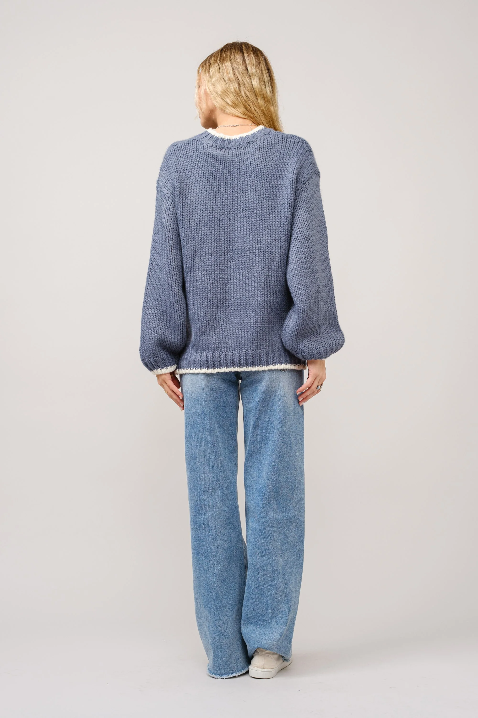 Bow Heart Embroidered Blue Sweater - Image 3